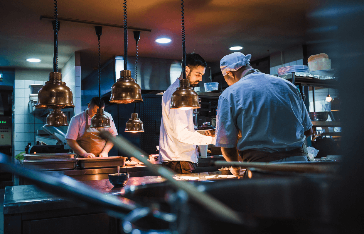 Platinum Recruitment image of chefs in a professional kitchen