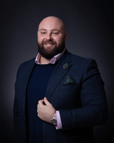 Portrait photo of Platinum Recruitment Consultant Bradley Baxendale